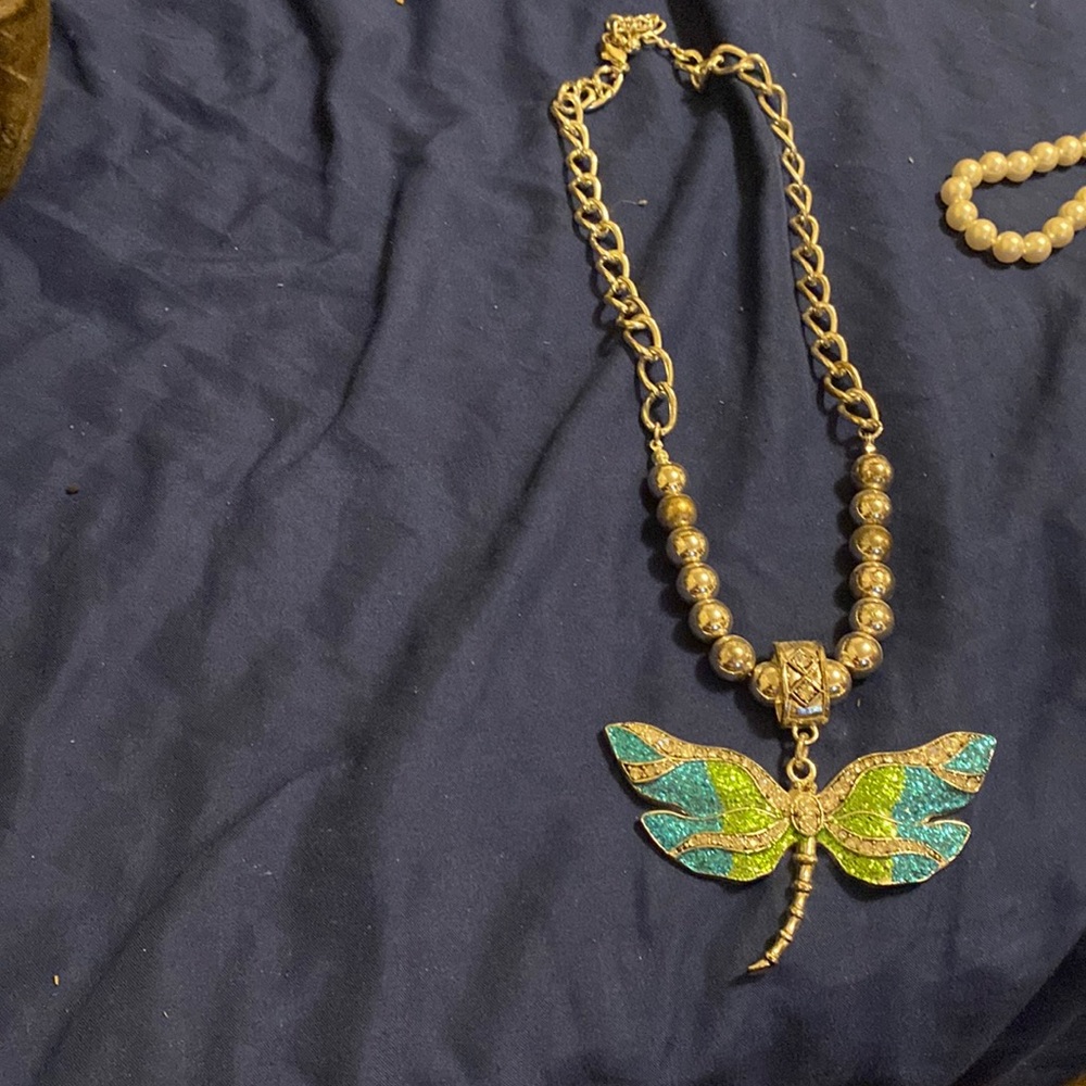 Butterfo necklace